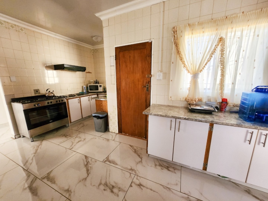 3 Bedroom Property for Sale in La Hoff North West